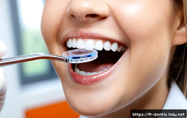 치과 교정 치료에서의 심미적 고려 - Photorealistic close-up of a smiling French adult woman in a bright modern orthodontic clinic, subtl...